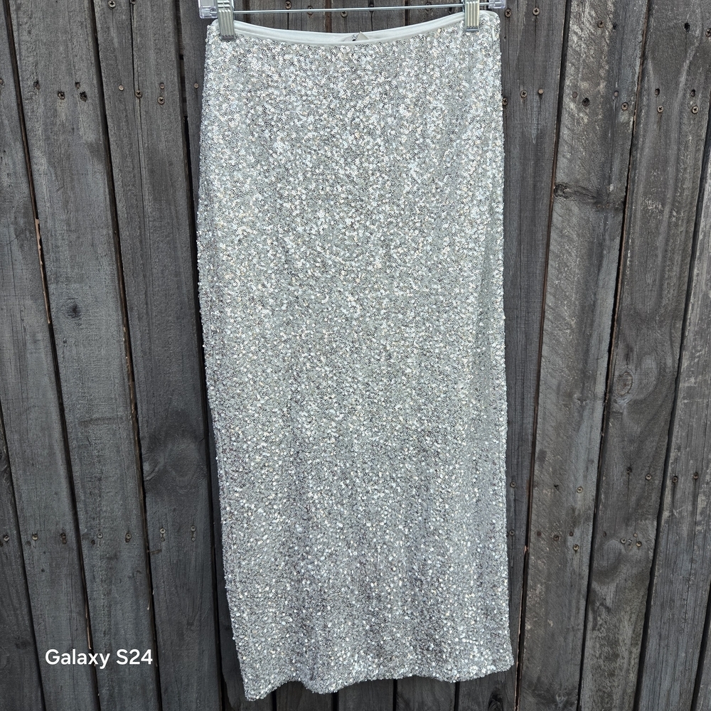 Avara Silver Sequin Maxi Skirt Size Xs